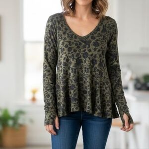 Peruvian Connection Olive Phoenix Burnout Top Long Sleeve Women's S oversized.
